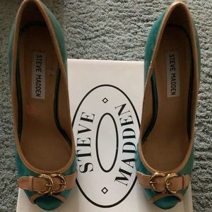 Steve Madden turquoise heels